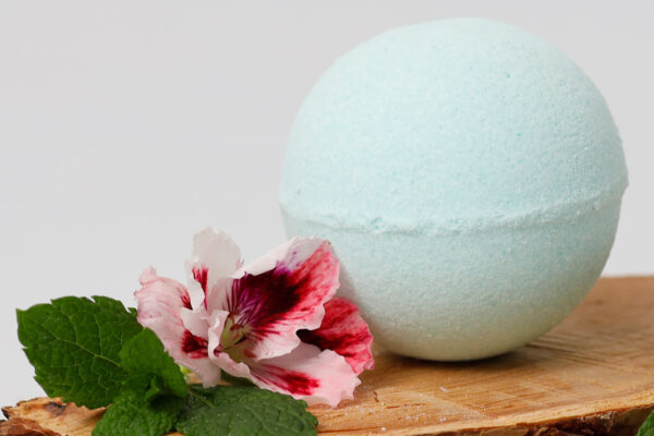 Geranium and Spearmint Single SugarBush Bathbomb