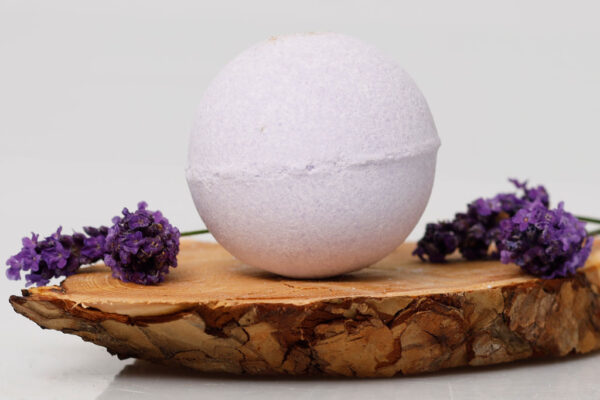 Single SugarBush Lavendar Bathbombs image with timber