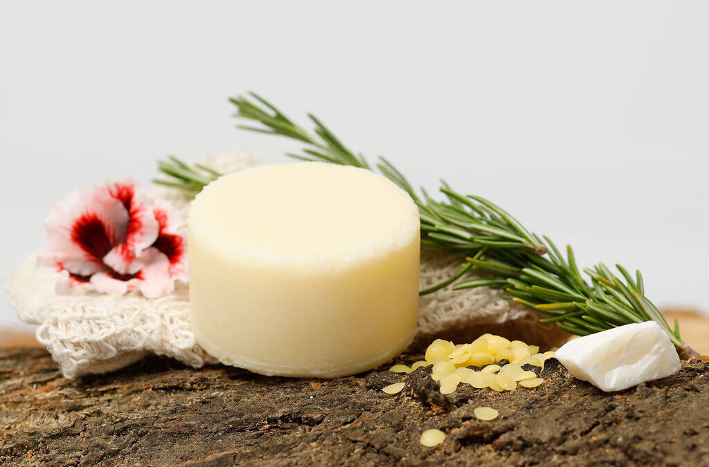 Dry Skin vs Dehydrated Skin: How to Tell the Difference